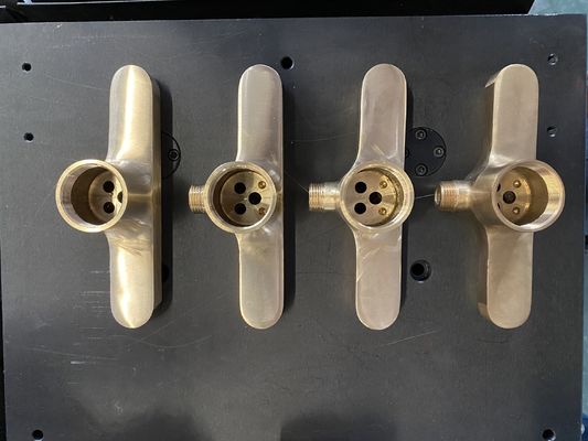 Beli Mesin Pembuat Faucet Aluminium Die Casting Tekanan Rendah pembuatan online