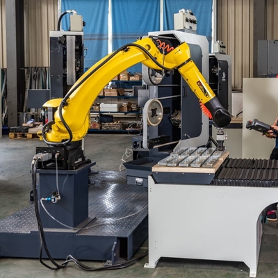 Robot Pintu Handle Buffing Machine, Robot Cell Metal Deburring Machine Untuk Belt Polishing Pintu Handle
