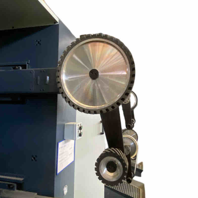 CNC Robotic Buffing Machine Grinding Untuk Aksesoris Kuningan Dengan Motor Stepper 1.5KW