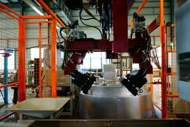 Mesin Die Casting Tekanan Rendah 13T 350KG/H Untuk Produksi Industri