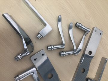 Mesin Buffing Industri: Mesin Penggiling Permukaan Logam CNC Polishing Untuk Genggam Baja Rinsless